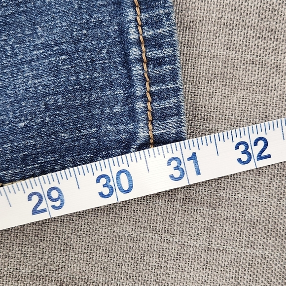 Rue21 Slim Boot Medium Wash Denim Jeans. Size 9/10 R - Picture 3 of 10